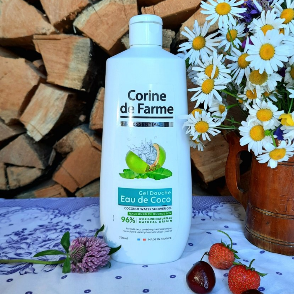 Corine De Farme Coconut Water Shower Gel Essential 750 Ml