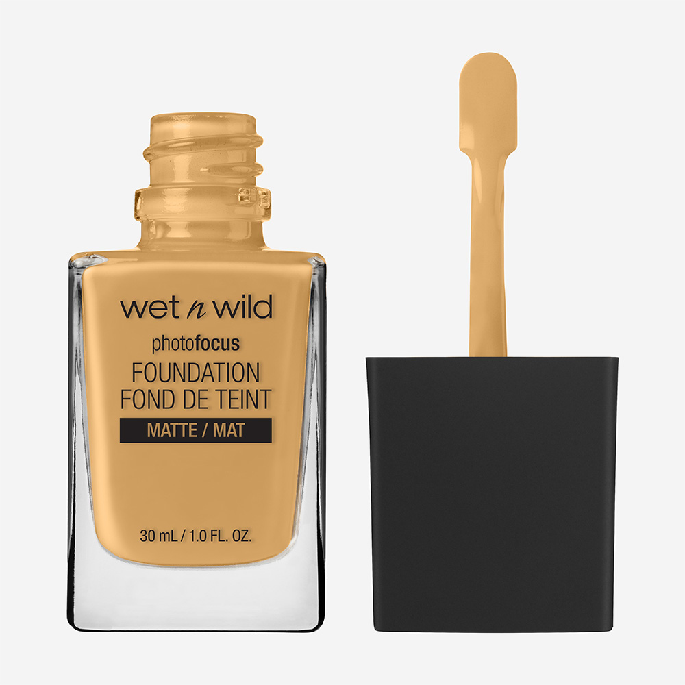 Wet N Wild Photo Focus Foundation Classic Beige