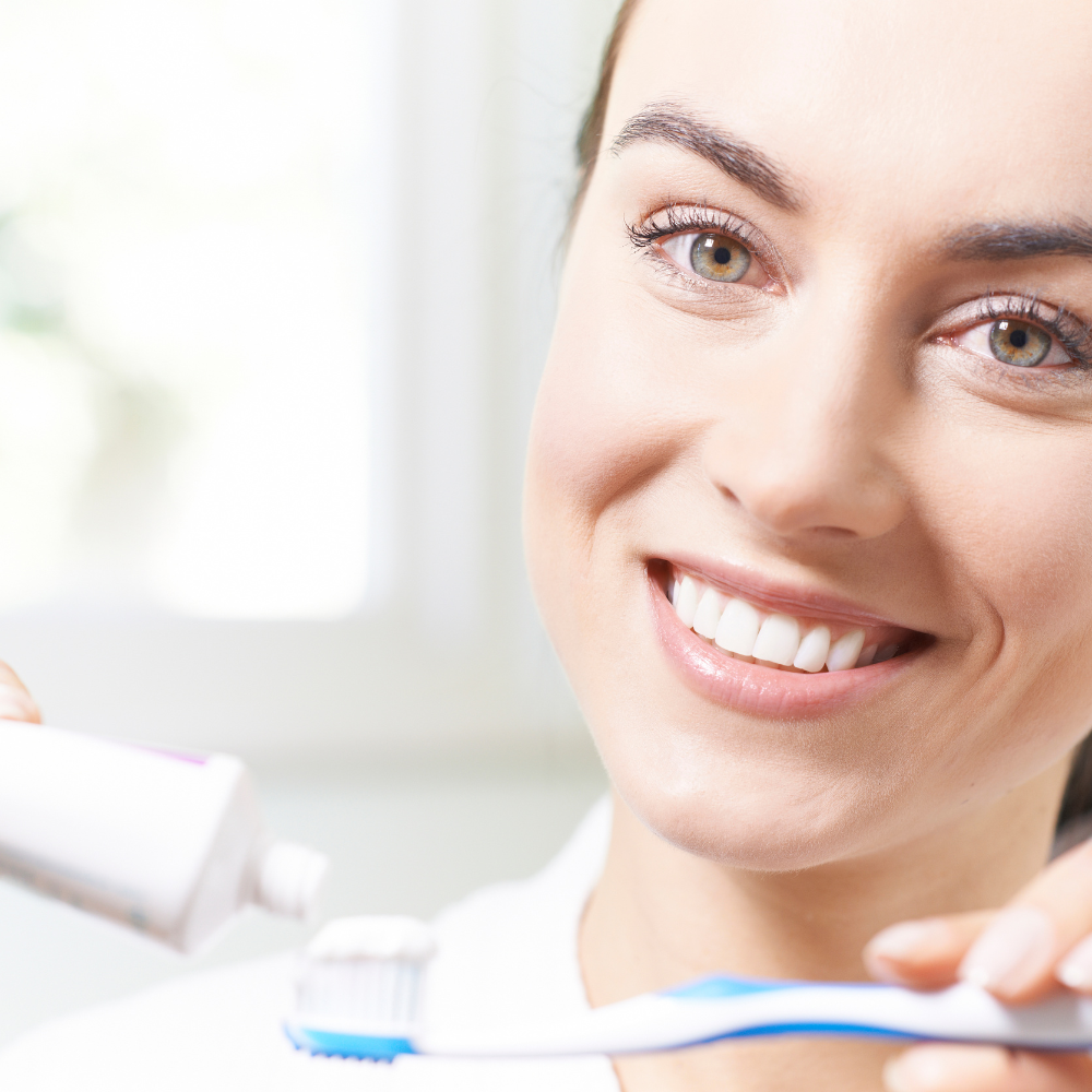 Enfresh Whitening Toothbrush